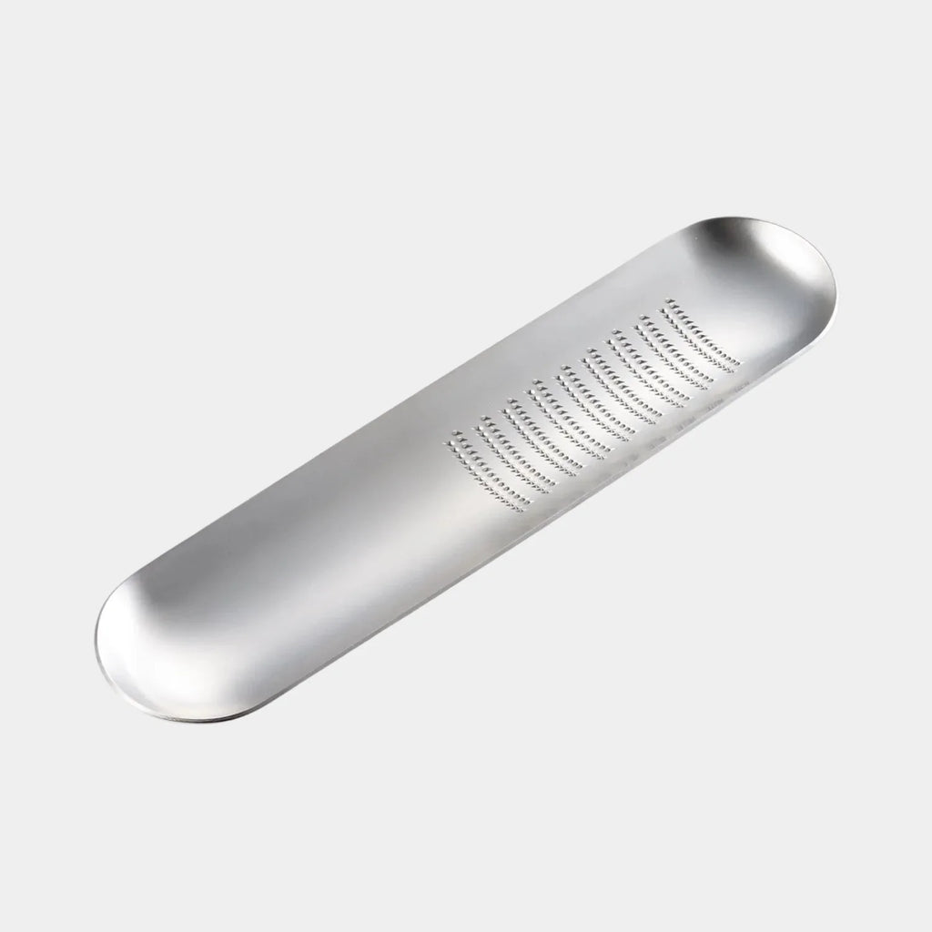 Eatoco Oros Tray Grater – Japanese Stainless‑Steel Grater for Ginger, Wasabi & Cheese