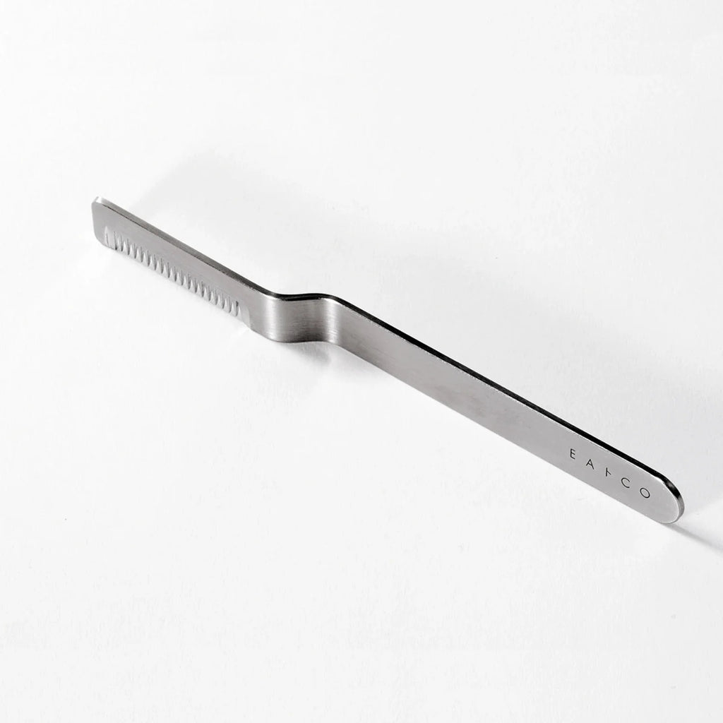 Eatoco Saku Leek Cutter – Japanese Stainless Steel Fibrous Vegetable Tool