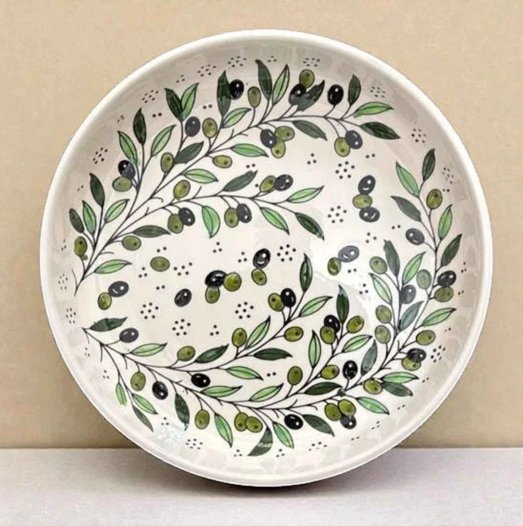 Elevate Your Dining Experience with Our Handmade Ceramic Serving Bowl